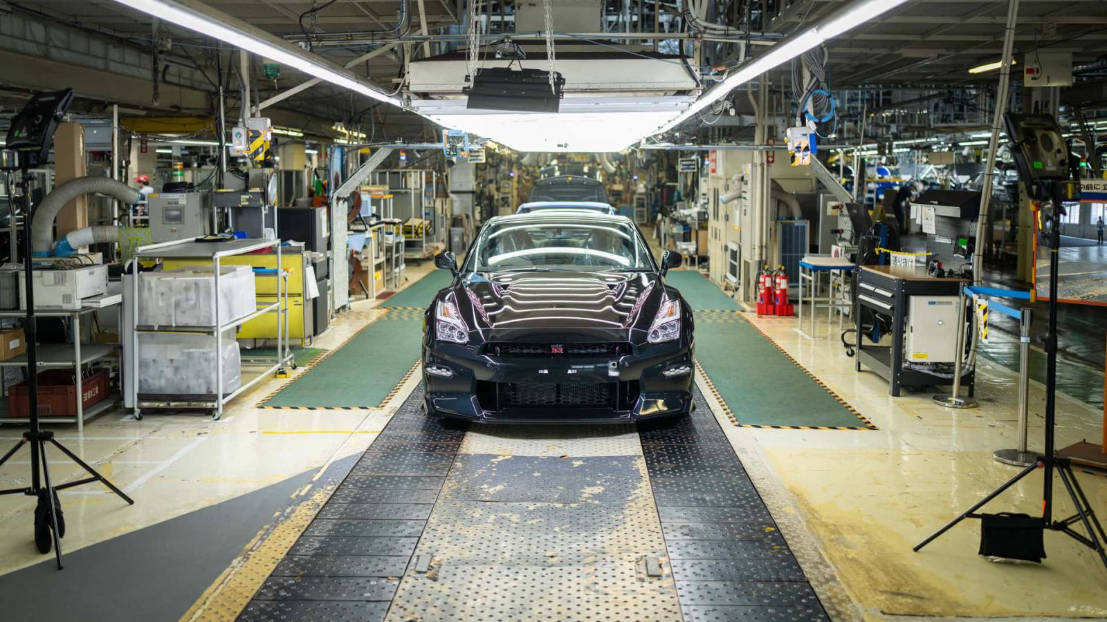 To Nissan GT-R μας είπε... sayonara! 